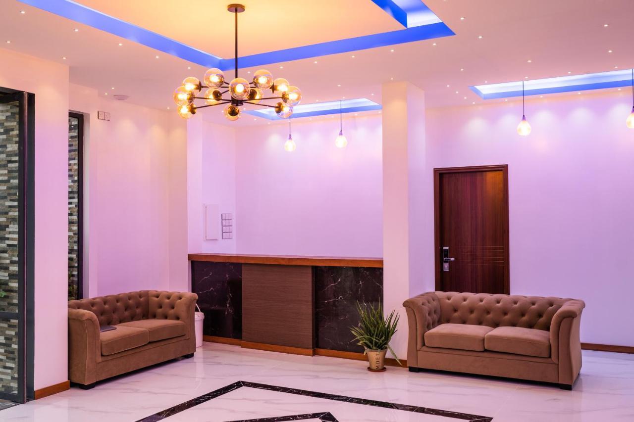 Ari Grand Hotel & Spa Dhangethi Exterior foto