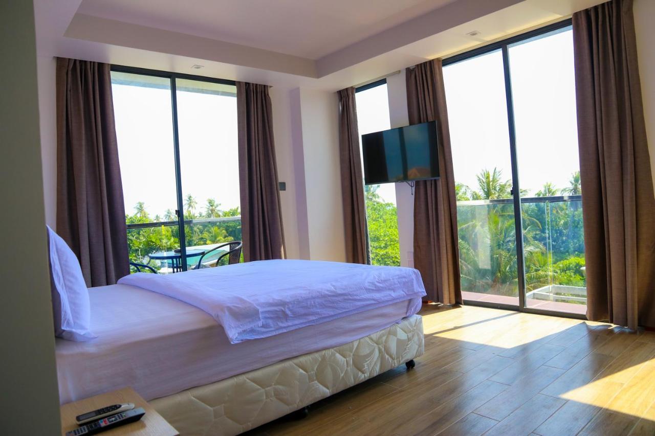 Ari Grand Hotel & Spa Dhangethi Exterior foto