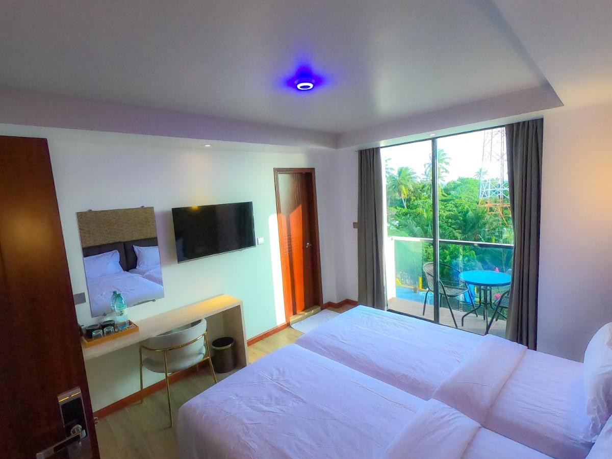 Ari Grand Hotel & Spa Dhangethi Exterior foto