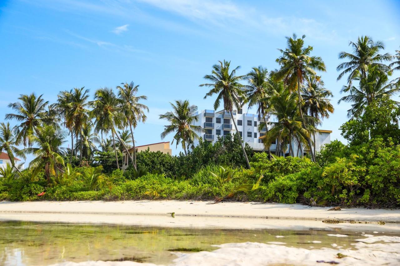 Ari Grand Hotel & Spa Dhangethi Exterior foto
