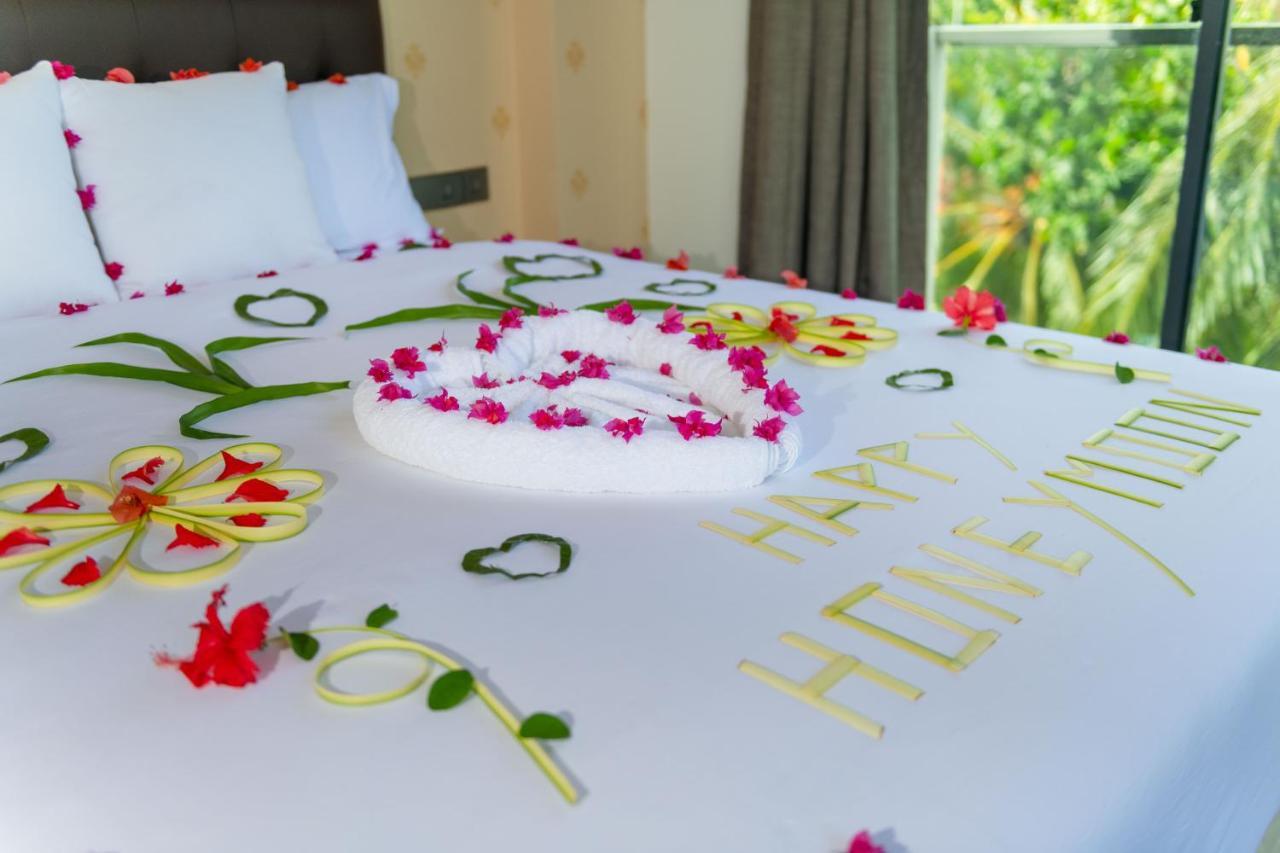 Ari Grand Hotel & Spa Dhangethi Exterior foto
